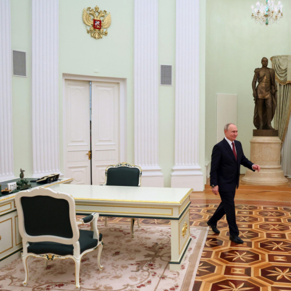 Putin ide u Pariz?