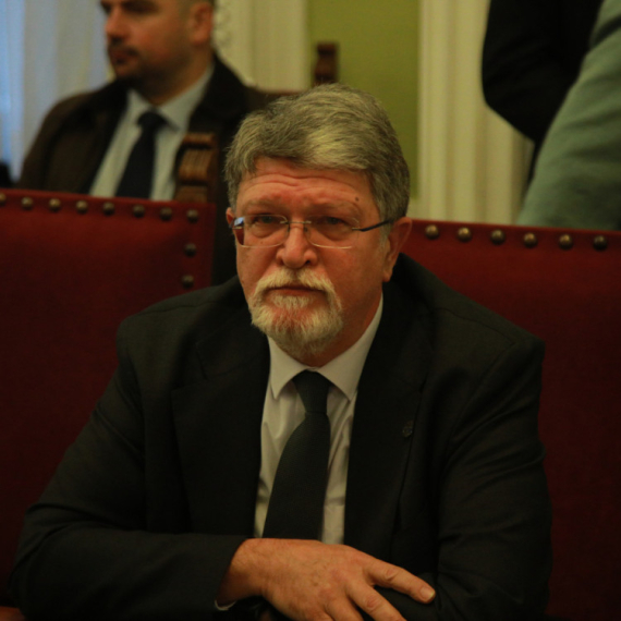 Žestok odogovor Piculi: "10:0 – ovo ti je odgovor Srbije"; Brnabić mu poručila da žali više od blokadera FOTO