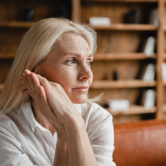Menopauza može biti uzrok češćeg javljanja demencije kod žena