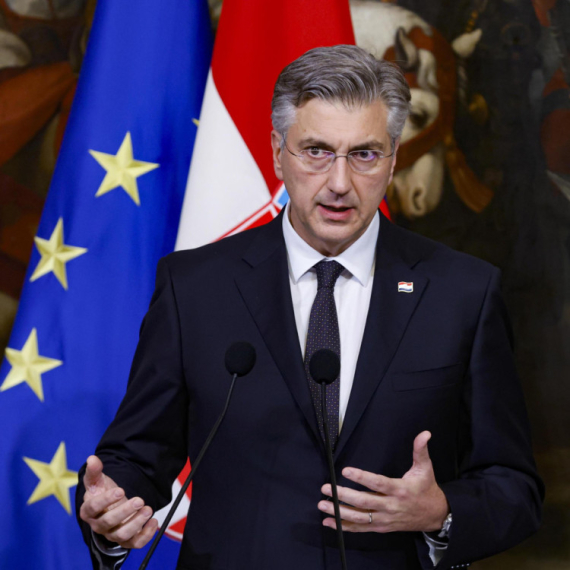 "Kreditni rejting nije presudan, važna je cena zaduživanja"