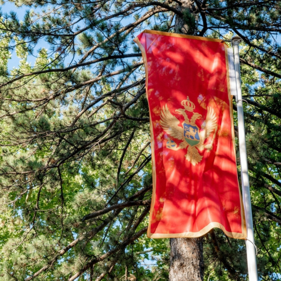 Zapaljen bager na gradilištu, meštani Botuna se ograđuju: Protesti ne jenjavaju