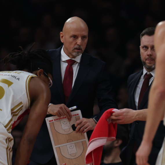 Obradović otkrio zbog čega nije igrao Dobrić; "Možda sam mogao da ubacim Batler..."