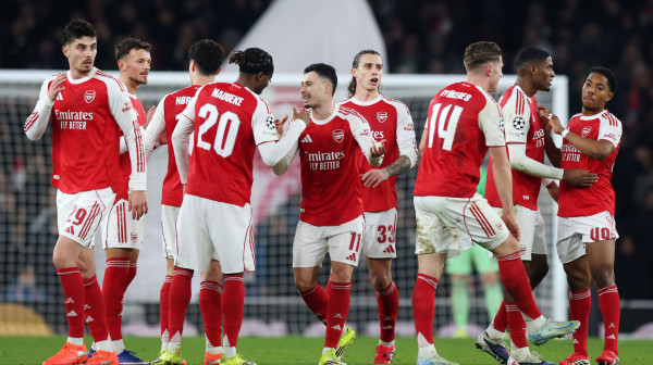 Arsenal rutinski do pobede – "poker" u mreži Lidsa