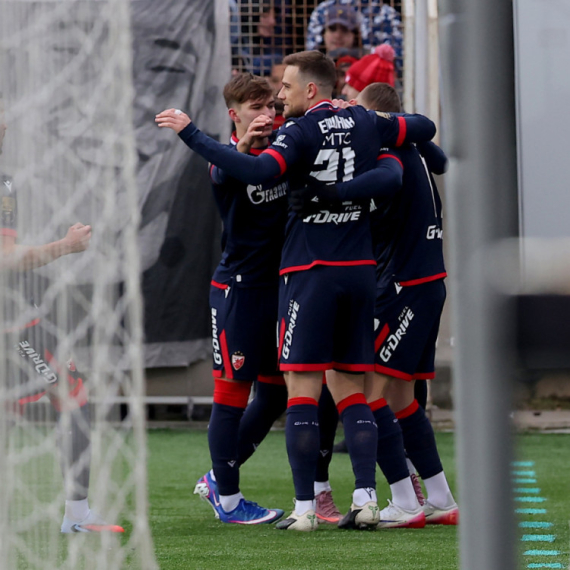 Golgeterska serija Duartea i čudan gol Rodrigaa postavili Zvezdu na vrh Superlige!