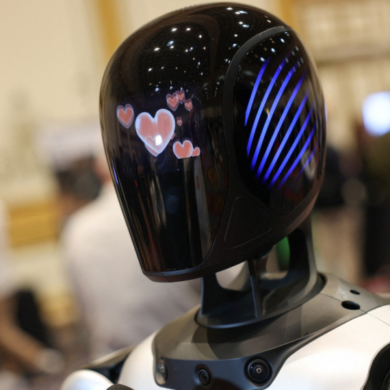 Šta sve zapravo može robot Agibot A2: Ginisov rekorder sa "mekanim" šakama