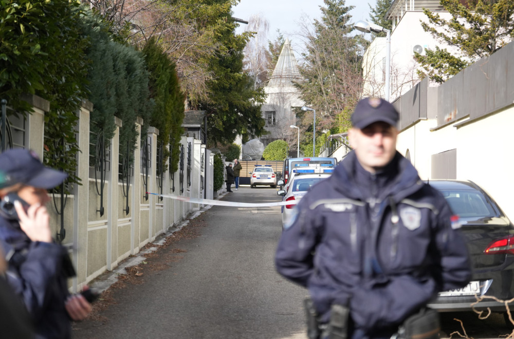 Two years ago he moved to Dedinje: A bomb thrown at Zdravko Čolić's new house