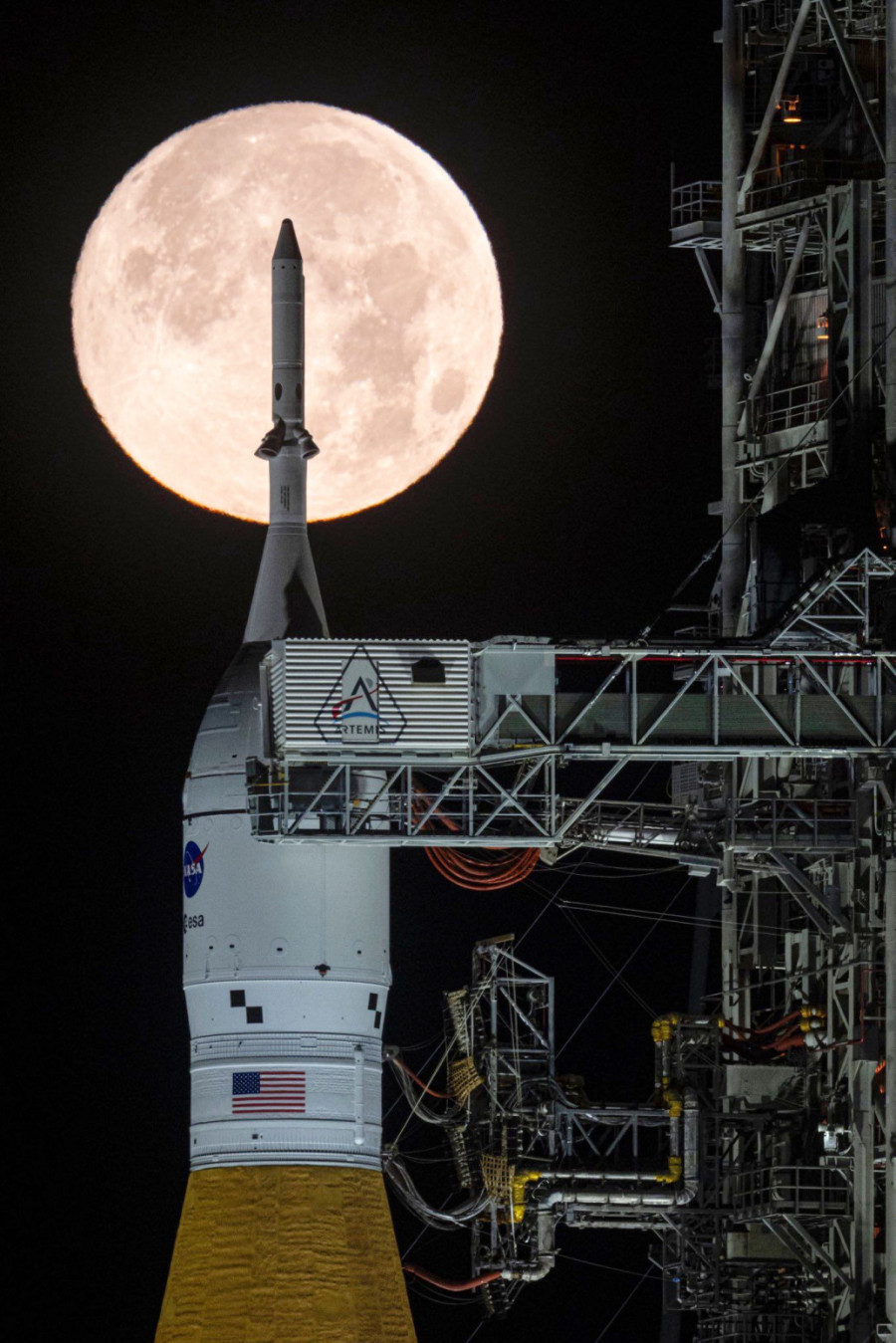 Hitno se oglasila NASA: Ništa od sletanja na Mesec VIDEO