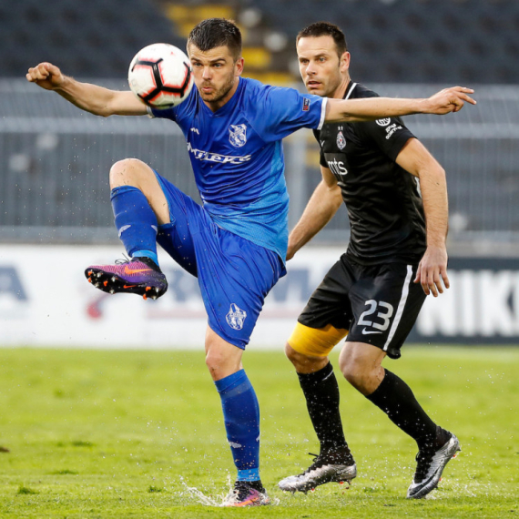 "Peške bih došao u Partizan i igrao besplatno"