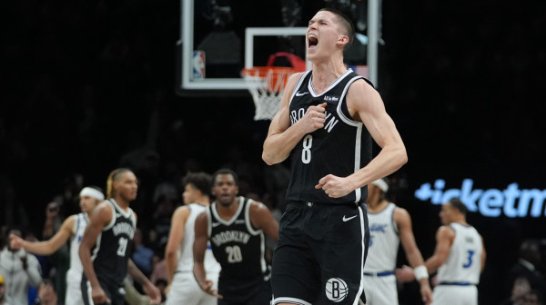 Okršaj NBA budućnosti pripao Vembanjami – veče karijere Rusa VIDEO
