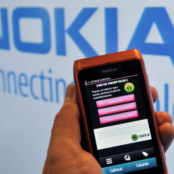 Legendarni Nokia telefon ponovo oživljen VIDEO