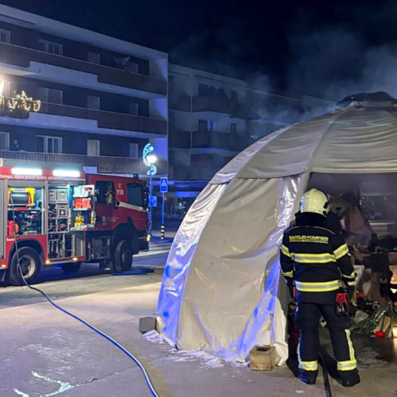 Zapalio se spomenik žrtvama požara u Kran-Montani