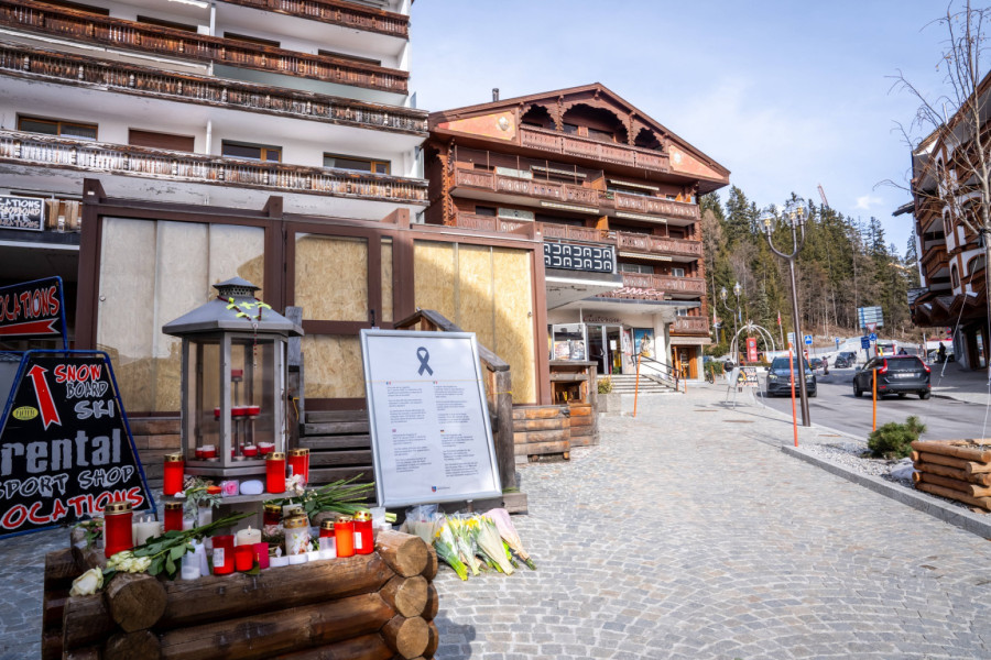 Zapalio se spomenik žrtvama požara u Kran-Montani