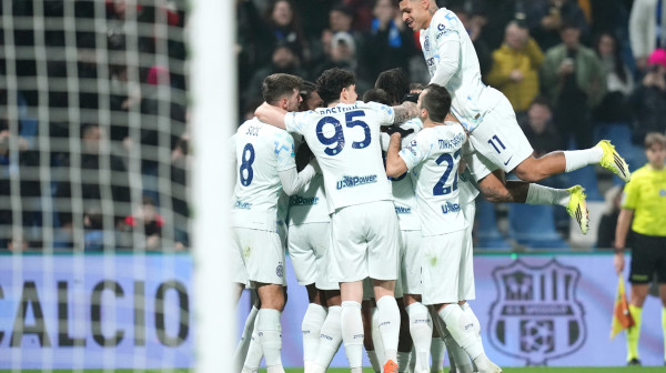 Inter "petardom" uništio Sasuolo – Matić isključen