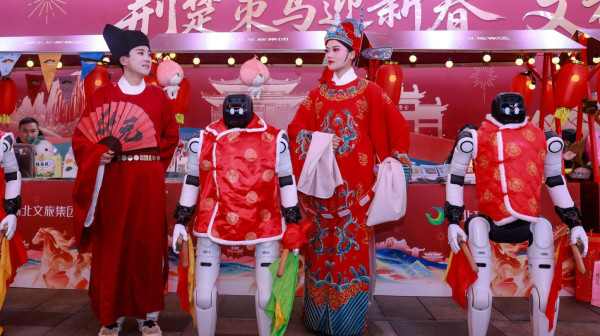 Stiže armija mašina: Kina ove godine pravi preko 100.000 humanoidnih robota