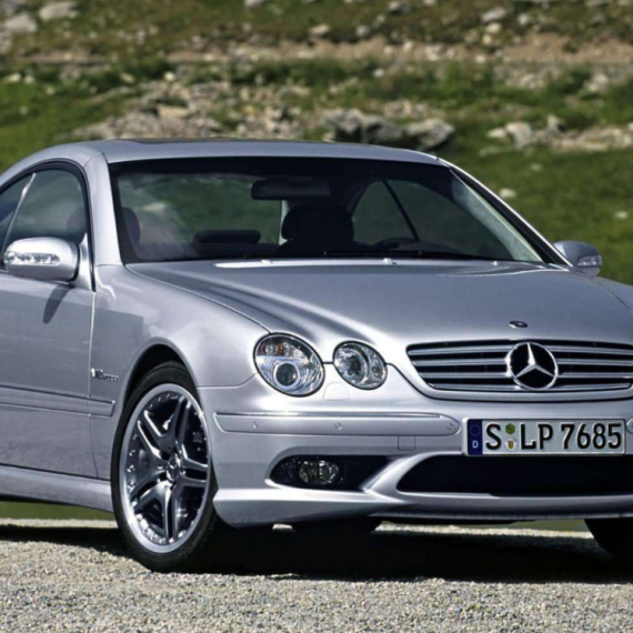 Mercedes star 20 godina prodat za 300.000 dolara: Rekordna cena za retki V12 kupe FOTO