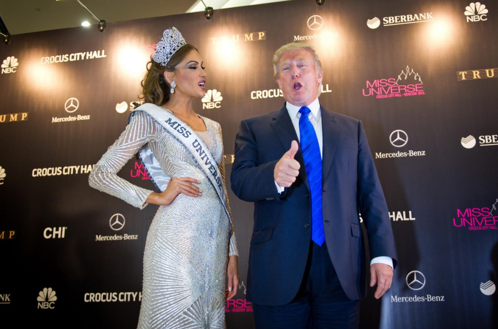 Apsolutni šok: Putin ima se**s snimak Trampa? Ali, to nije sve... FOTO
