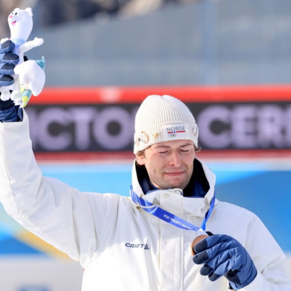 Slomljen, ali ne gubi nadu: Uplakani olimpijac otkrio kako se oseća nakon preljube FOTO