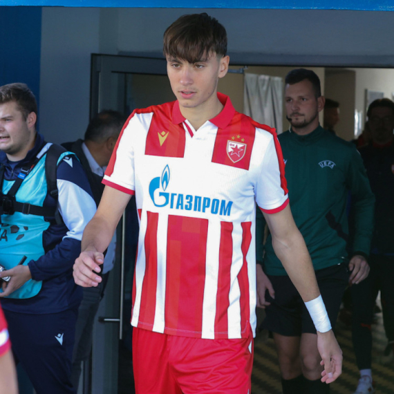 Zvezdin napadač ide u Bundesligu – milioni stižu na "Marakanu"