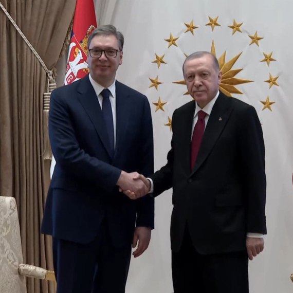 Diplomatic offensive: Vučić arrives at the Presidential Palace, meeting with Erdoğan to follow VIDEO