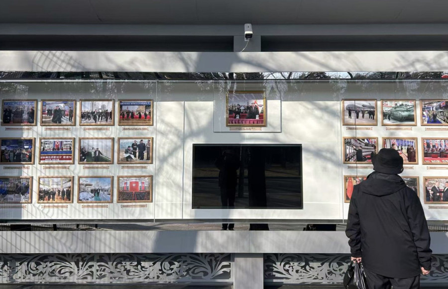 She is an heiress? Photos have been published – side by side with her father PHOTO