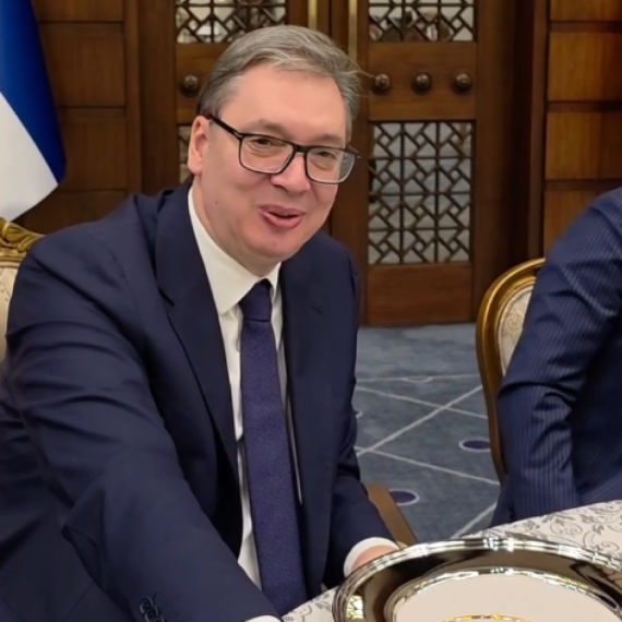 Erdogan dočekao Vučića sa "Tamo daleko" na večeri u Ankari: "Radujemo se Vašoj skoroj poseti Srbiji" VIDEO
