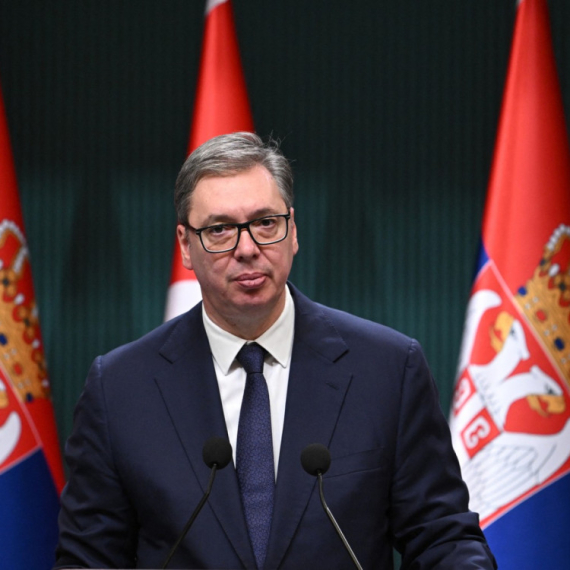 Poruka iz BiH: Ponuda Vučića za pomoć pri evakuaciji građana je još jedan dokaz odgovorne politike