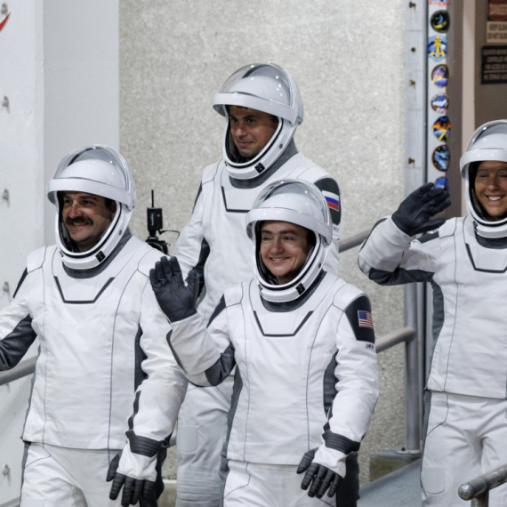 Četiri nova astronauta stigla na Međunarodnu svemirsku stanicu FOTO/VIDEO