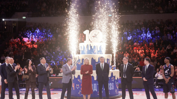 Tasić i Amerikanci pobedili Ruse na spektaklu u Moskvi