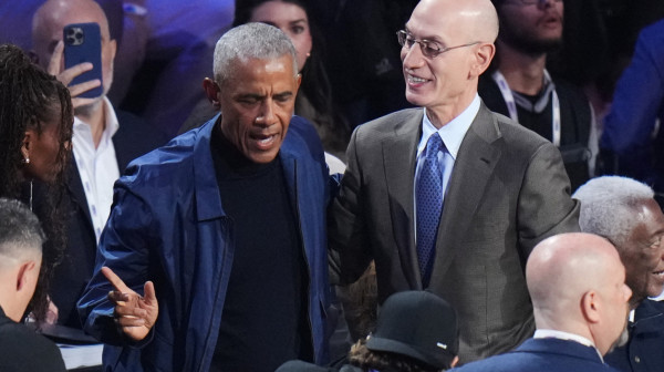 Obama pomenuo Jokića, Srbin se umalo "zakucao" u njega VIDEO