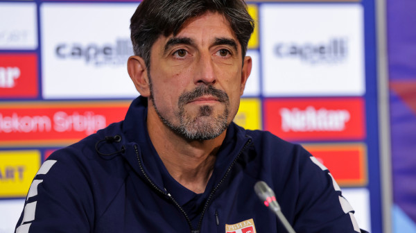 Paunović izmenio spisak