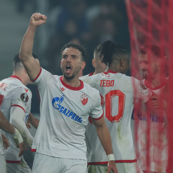 Zvezda pobedila Lila! Stankovićevi "lavovi"; Partizan u glavi VIDEO