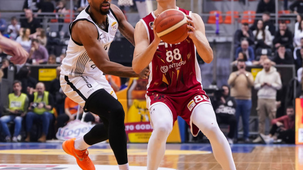 Barna "ugasio" Partizan i poručio: "Finale? Verujemo u titulu" VIDEO