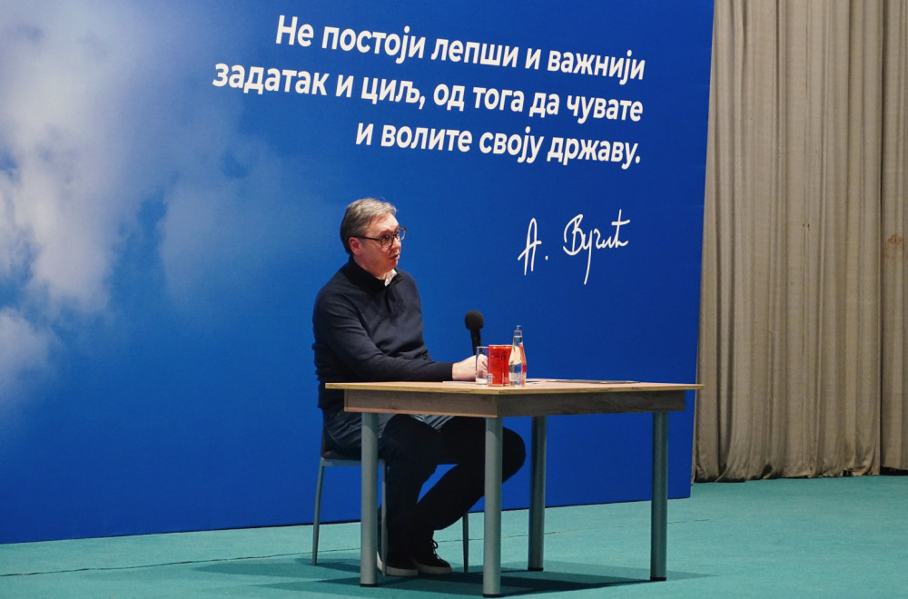 Građani Bora "svoji na svome", stižu prva rešenja; Vučić najavio ulaganja u puteve