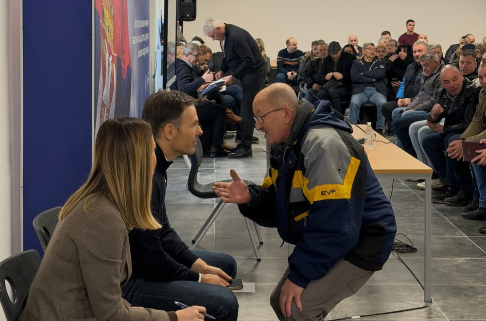 Mali sa građanima Knjaževca: U planu različiti projekti; Nastavljamo da poboljšavamo kvalitet života