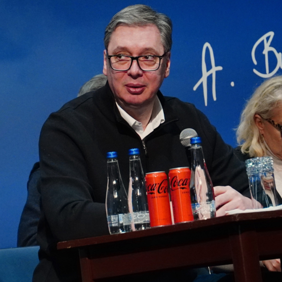 Vučić u Kladovu: Do Beograda ćete moći da stignete za manje od dva sata lagane vožnje