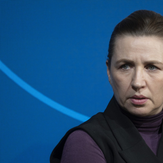 Tramp tvrdi da brod ide ka Grenlandu; Stigla reakcija Frederiksen