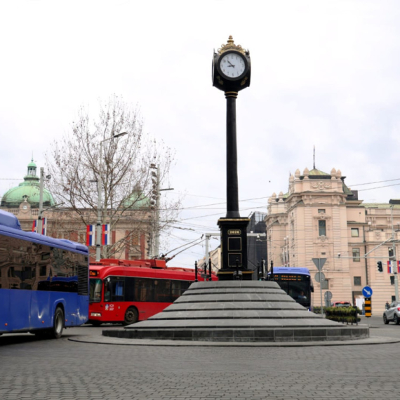 Konačno funkcioniše sat na Trgu republike: Posle detaljnih analiza, otkriven razlog kvara FOTO