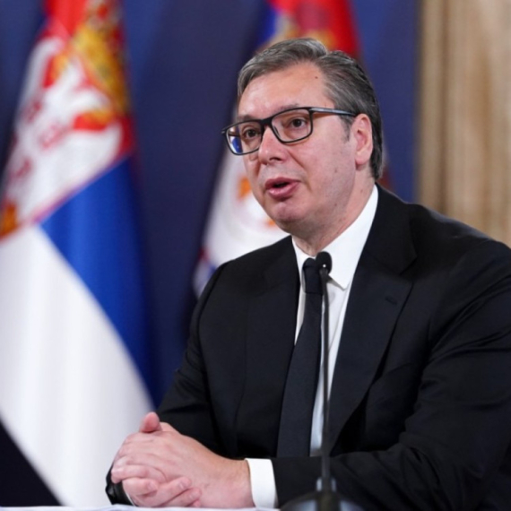 Vučić: Skočiće cene nafte; Za 8-9 dana predstavljam program Srbija 2030-2035.