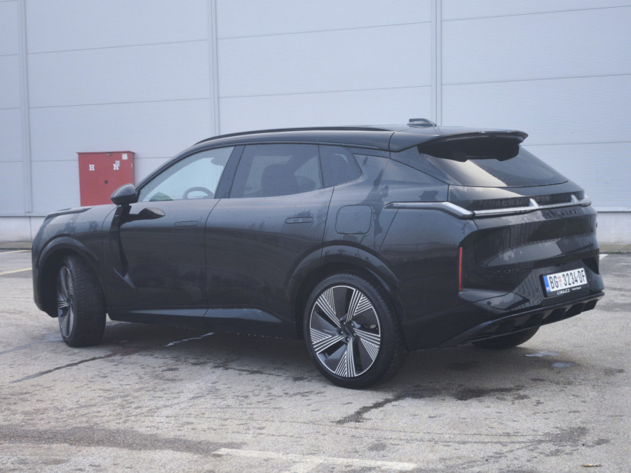 Vozili smo: Lynk & Co 08 – Ginisov rekorder na našem testu