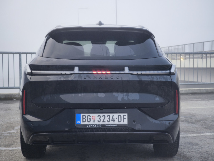 Vozili smo: Lynk & Co 08 – Ginisov rekorder na našem testu