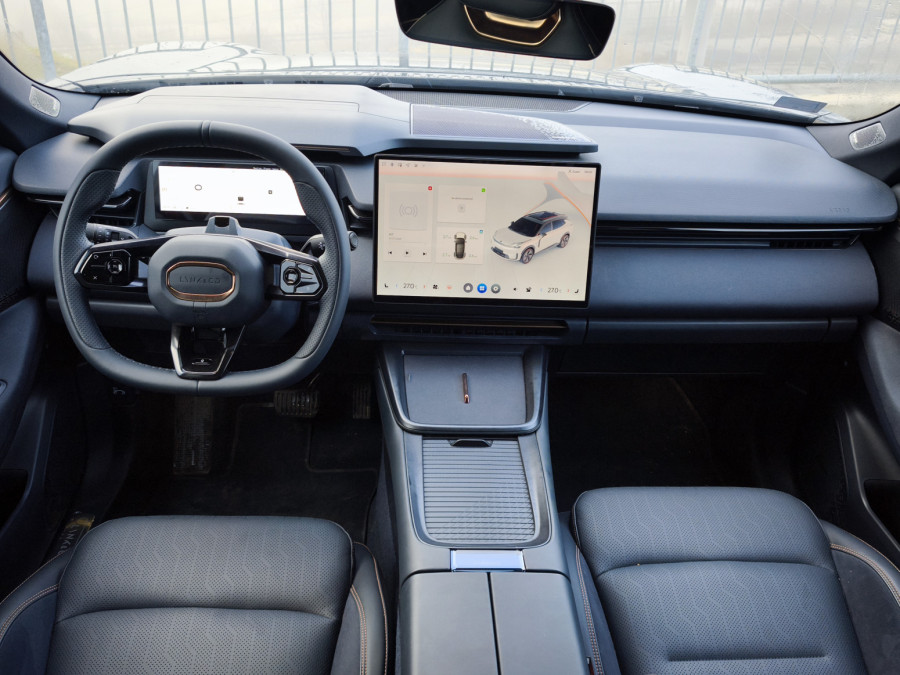 Vozili smo: Lynk & Co 08 – Ginisov rekorder na našem testu