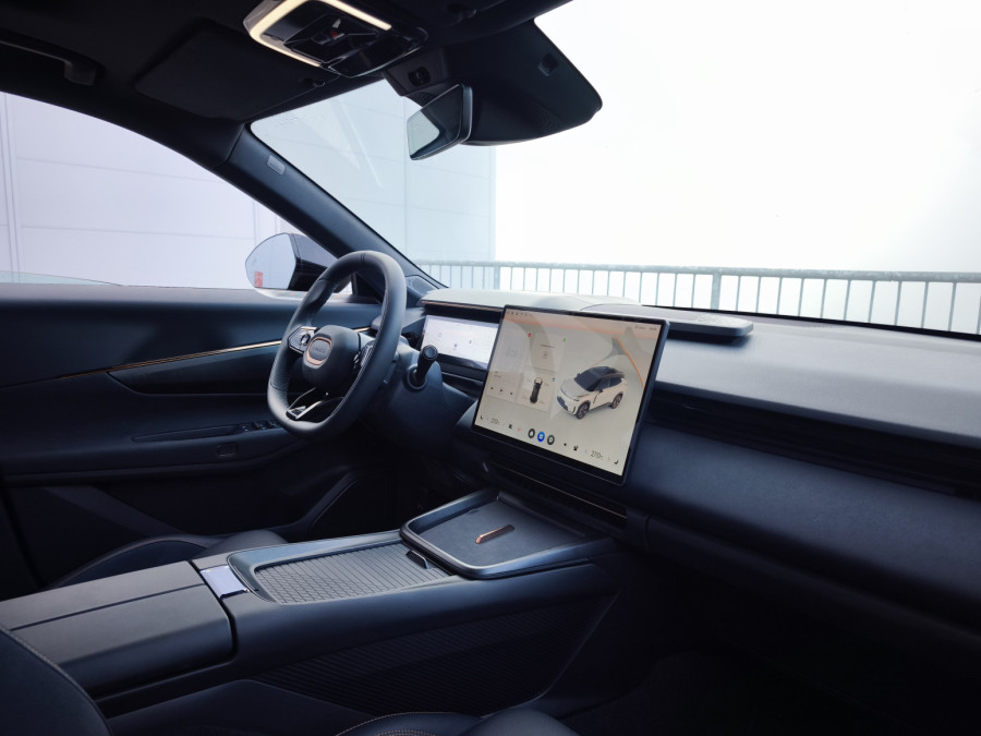 Vozili smo: Lynk & Co 08 – Ginisov rekorder na našem testu