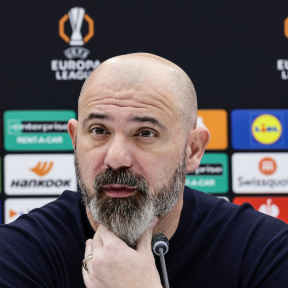 Stanković: "Ne poredim se sa Milojevićem"; "O svemu se razmišlja pred Lil" VIDEO