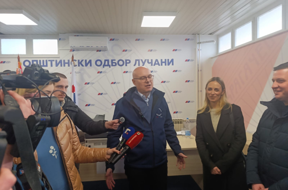 Vučević u Lučanima: Put do pobede na izborima neće biti lak, razgovarati sa građanima