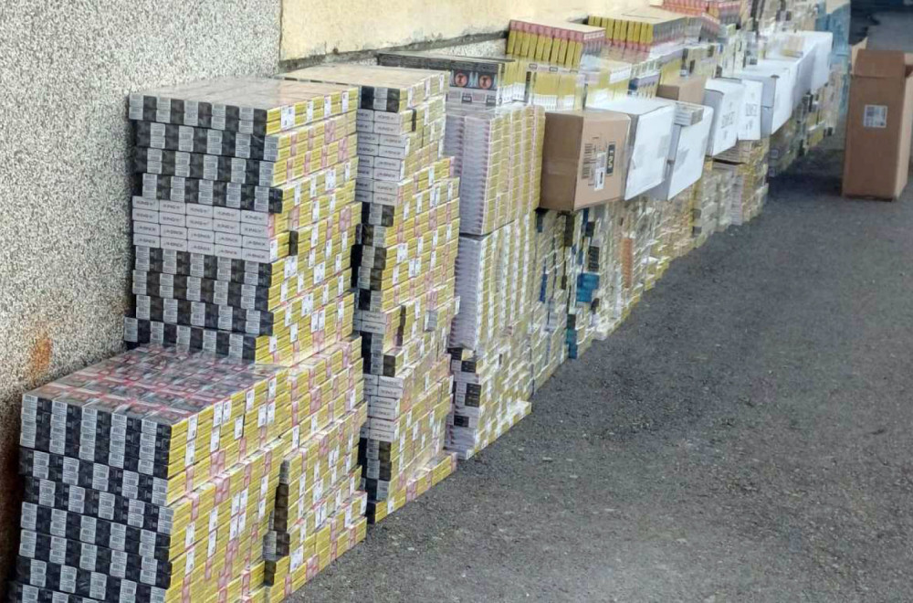 Velika zaplena cigareta u Novom Pazaru: 1.600 boksova vrednih 3,5 miliona FOTO