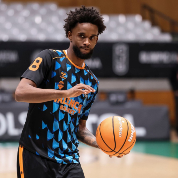 NBA Valensija pregazila Baskoniju