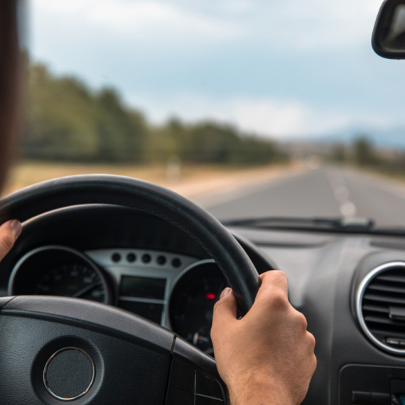 Servo uređaj: Zašto se kvari i koji je lakši za popravku – hidraulični ili električni?