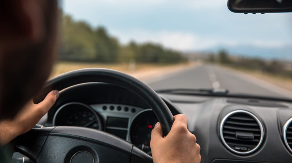 Servo uređaj: Zašto se kvari i koji je lakši za popravku – hidraulični ili električni?