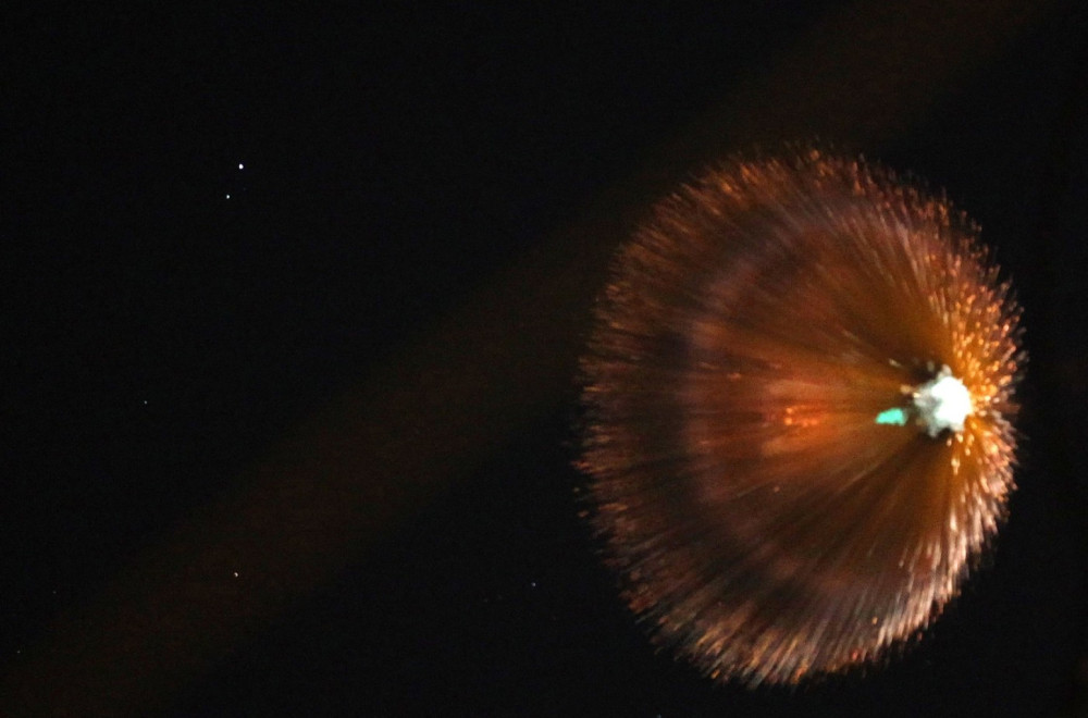 Jerusalem hit; Over 12,000 bombs dropped on Iran; Trump threatens: "We will blow them apart" PHOTO/VIDEO