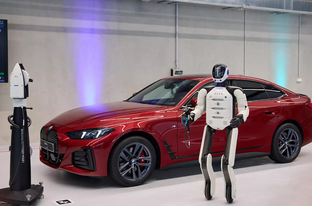 BMW uvodi humanoidne robote: Sklapaju automobile i rade bez pauze VIDEO